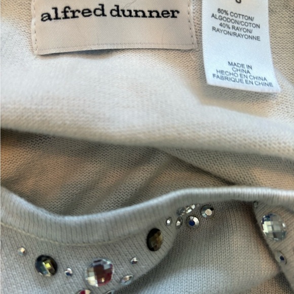 Elegant Gray and Black Women's Top - Picture 8 of 8